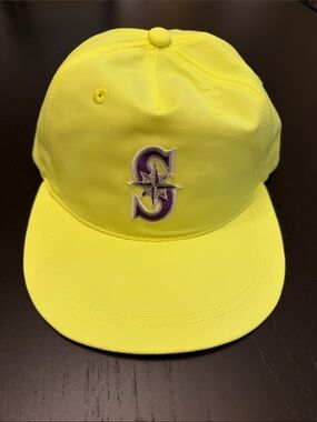 Seattle Mariners Retro Neon Yellow SnapBack Adjustable Hat